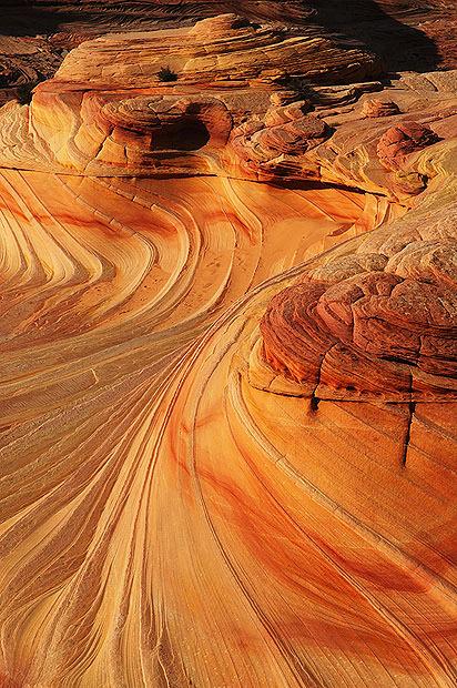 Wavy rock formation